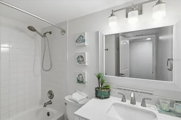 $805,000 | 15400 Gulf Boulevard, Unit 501, Madeira Beach, FL 33708