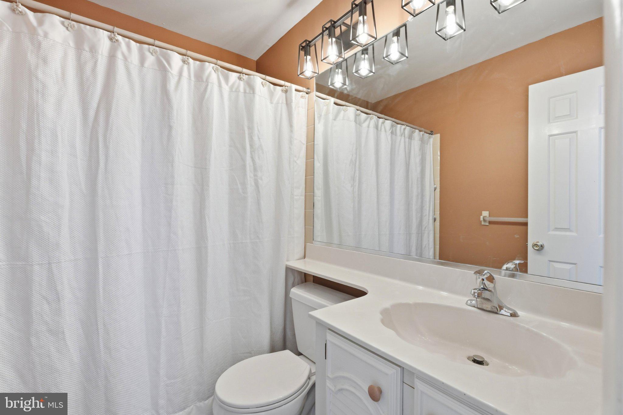 1725 Rosedale Court Lansdale, PA 19446 - Photo 21 of 25