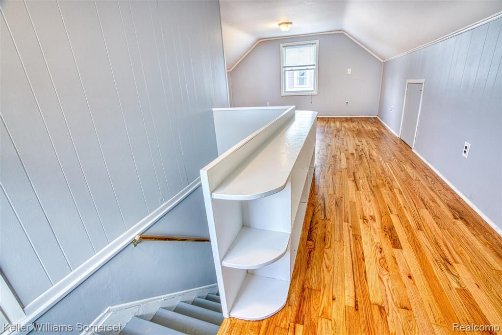 16935 West Twelve Road Southfield, MI 48076 - Photo 12 of 23