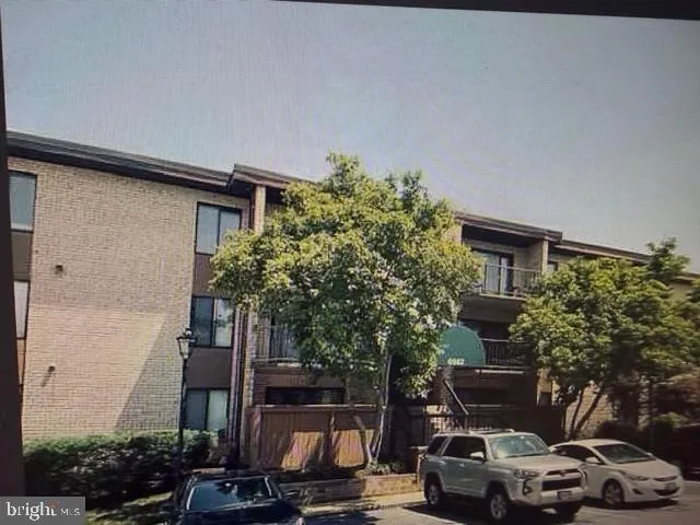 $1,895 | 6982 Hanover Parkway, Unit 203, Greenbelt, MD 20770