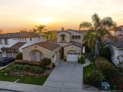 $1,895,000 | 6277 Paseo Privado, Carlsbad, CA 92009