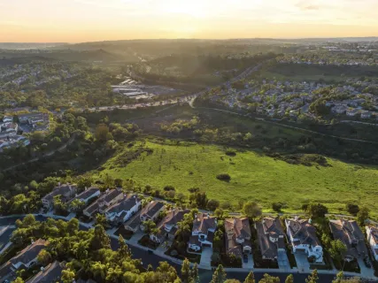 $1,895,000 | 6277 Paseo Privado, Carlsbad, CA 92009