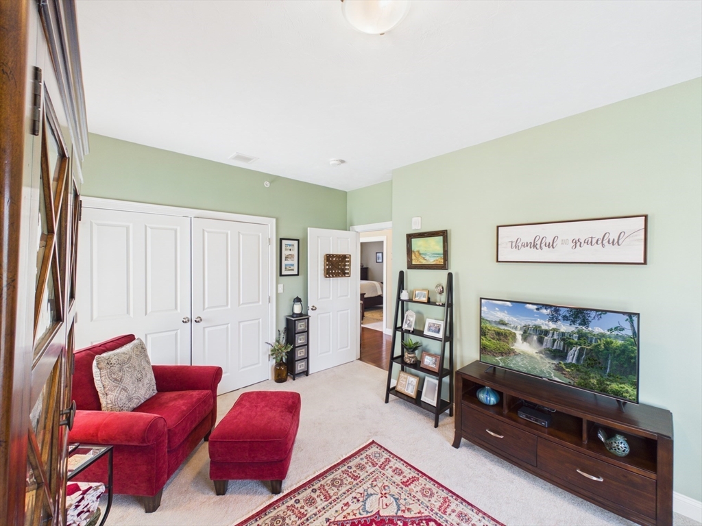 1429 Main Street, Unit 5E Walpole, MA 02081 - Photo 18 of 40