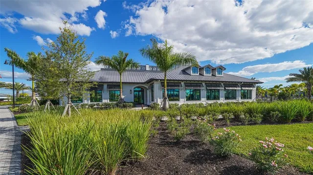 $5,500 | 6075 Sawgrass Lake, Nokomis, FL 34275