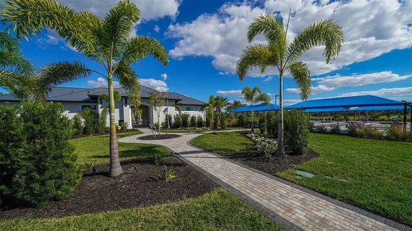 $5,500 | 6075 Sawgrass Lake, Nokomis, FL 34275