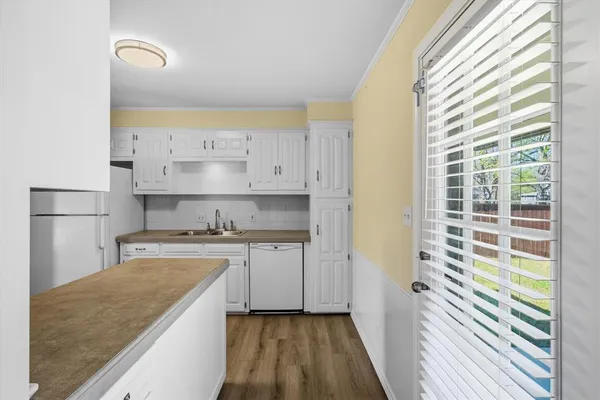 $287,500 | 148 Granada Square, Canton, TX 75103