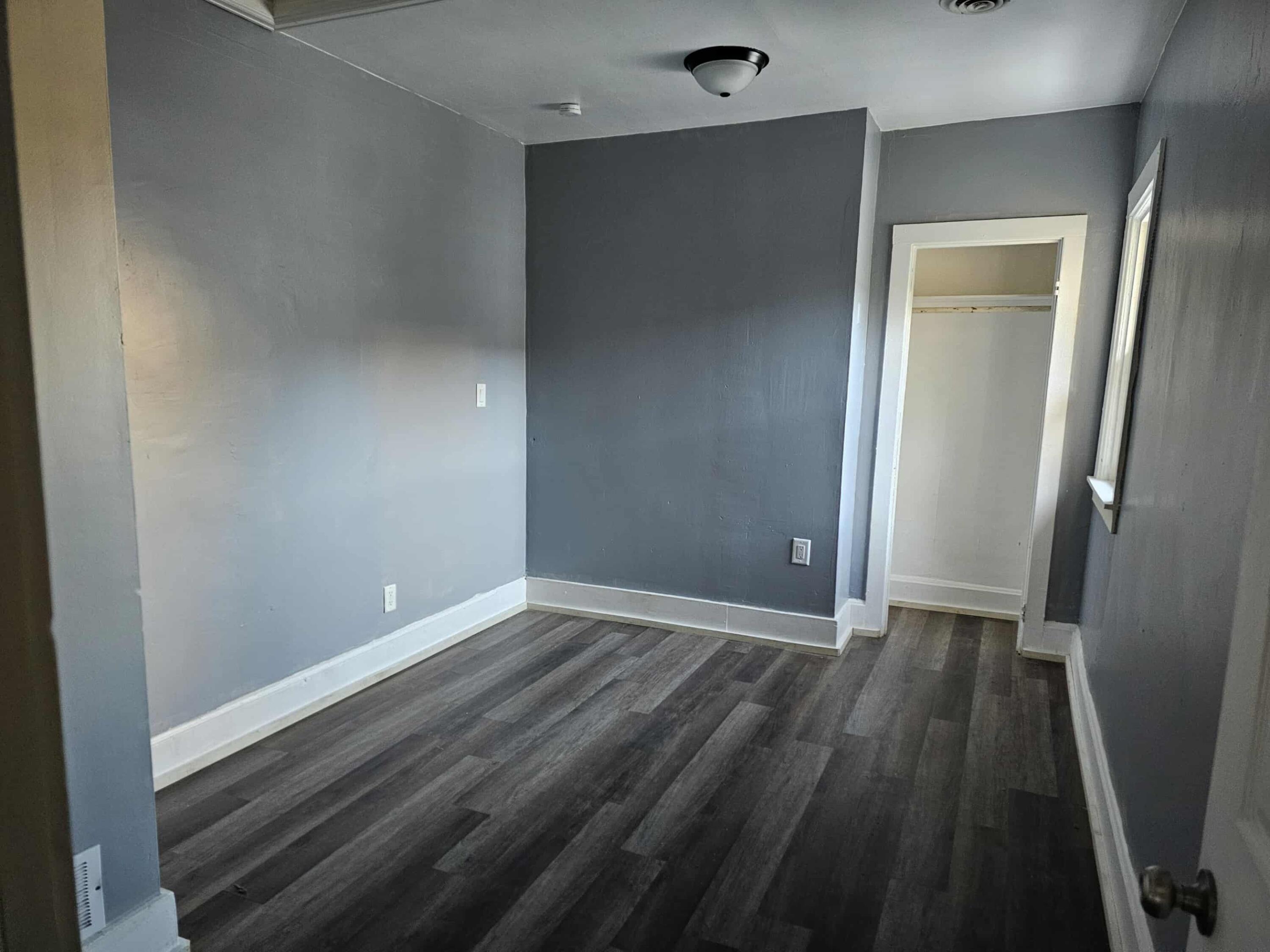 927 Marquette Street Racine, WI 53404 - Photo 8 of 13 Unit 4