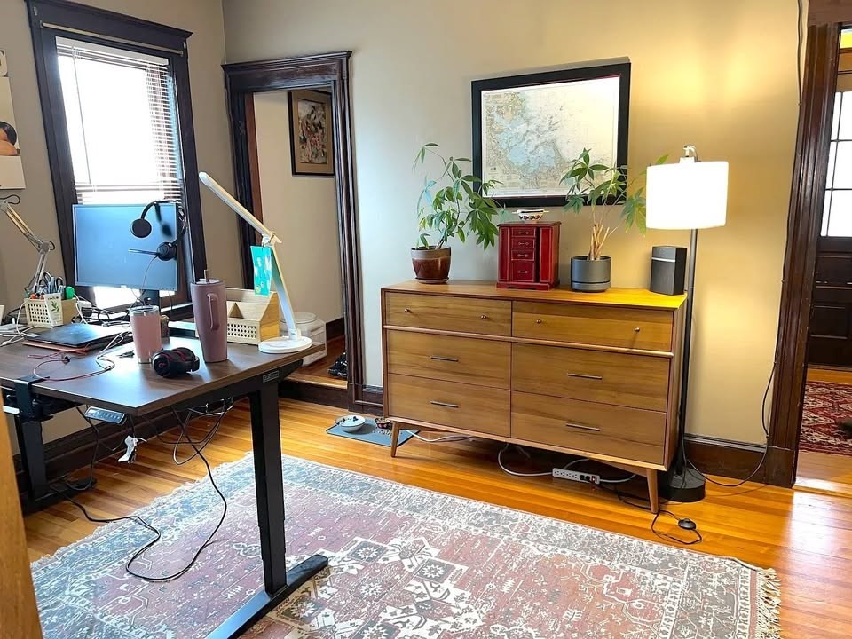 29 Richie Road, Unit 2 Quincy, MA 02169 - Photo 11 of 30 a living room with furniture and a flat screen tv