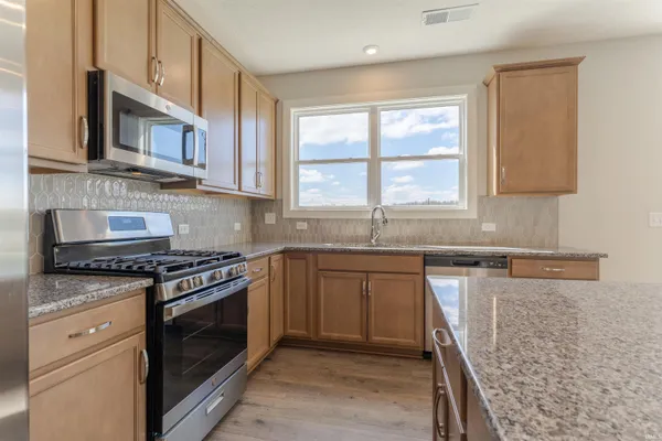 $359,800 | 4689 Chelmsford Drive, Newburgh, IN 47630