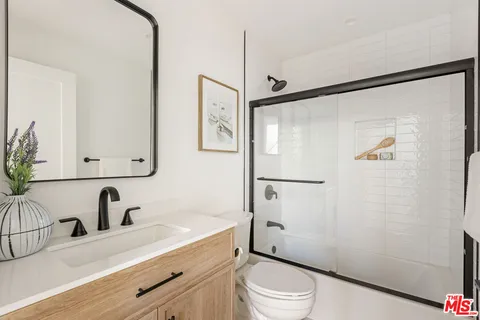 $1,395,000 | 5240 Barker Drive, Los Angeles, CA 90042