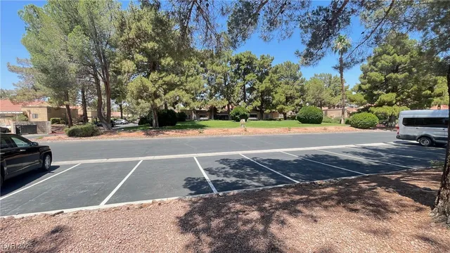 $1,700 | 2851 South Valley View Boulevard, Unit 1153, Las Vegas, NV 89102