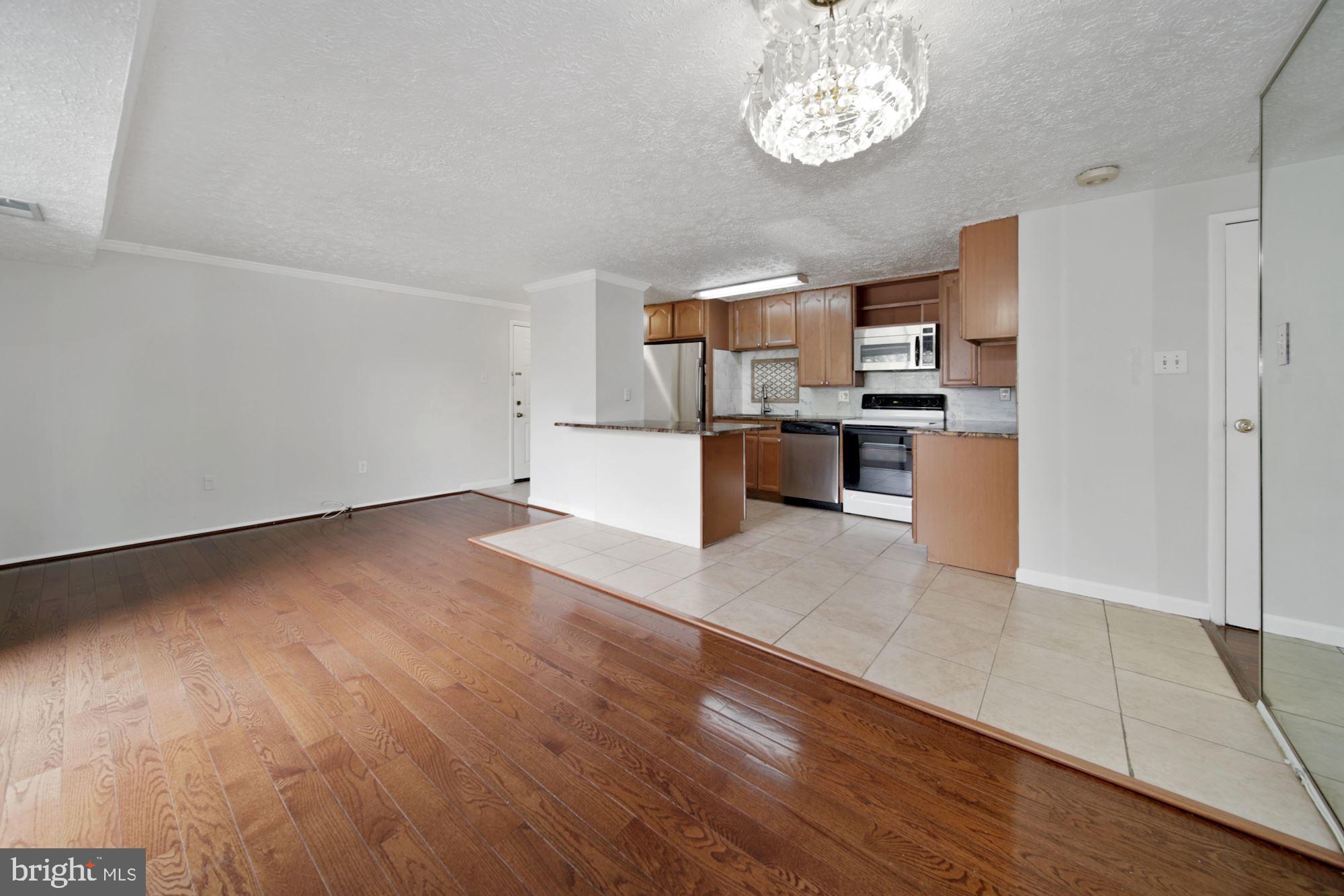 19605 Gunners Branch Road, Unit H Germantown, MD 20876 - Photo 5 of 16 Gallery Image 5