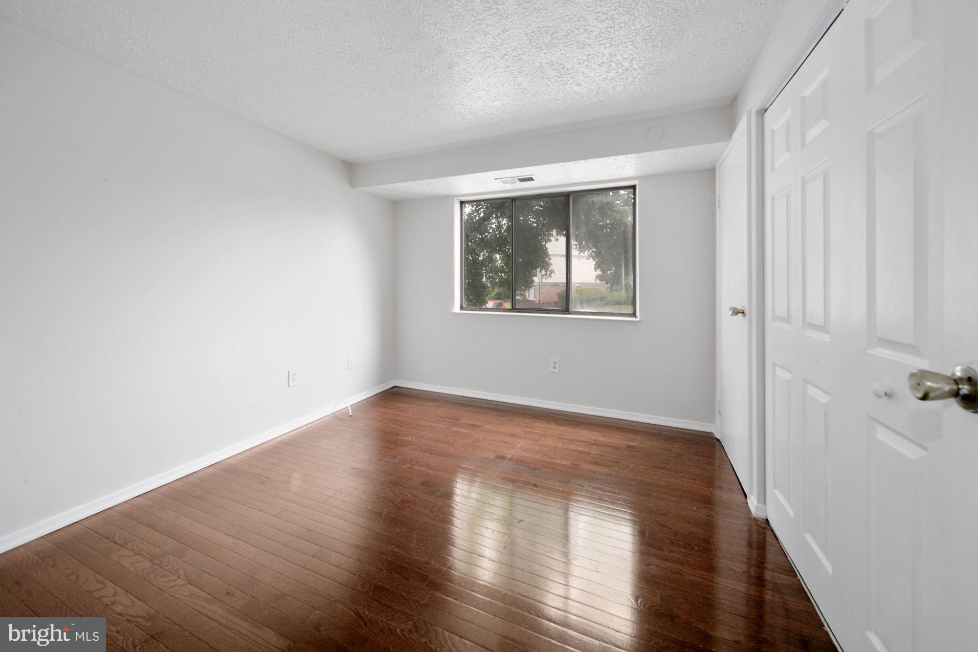 19605 Gunners Branch Road, Unit H Germantown, MD 20876 - Photo 8 of 16 Gallery Image 8
