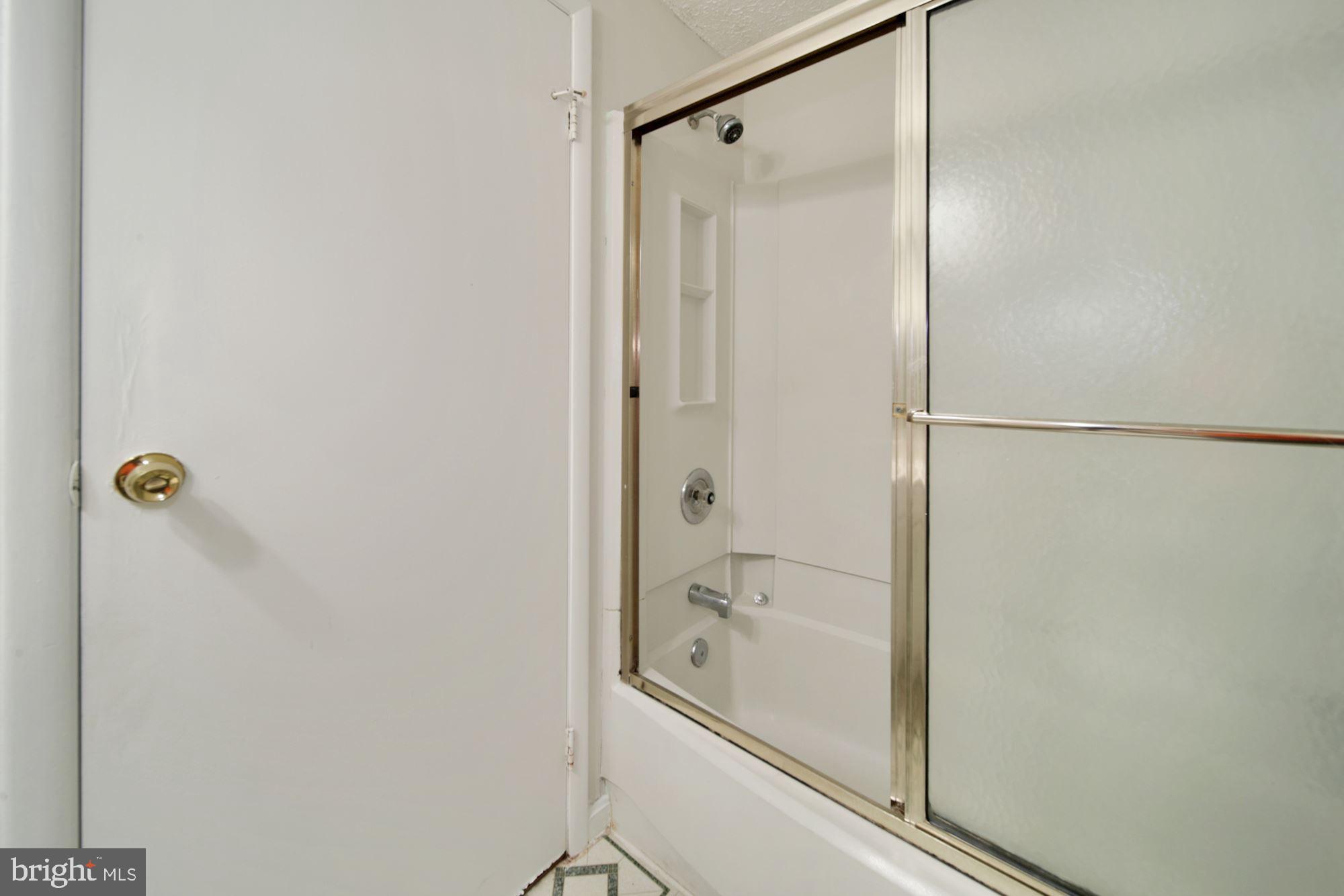 19605 Gunners Branch Road, Unit H Germantown, MD 20876 - Photo 10 of 16 Gallery Image 10