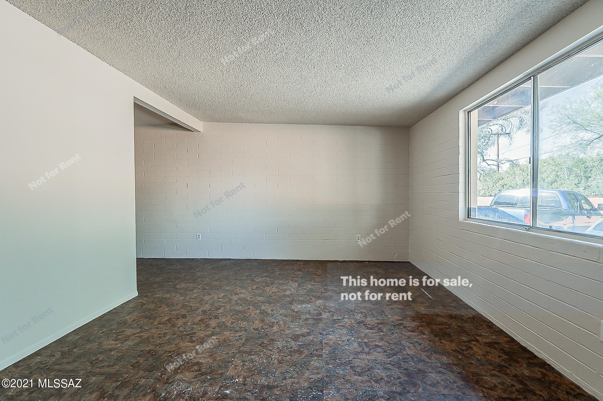 1461 West Roger Road Tucson, AZ 85705 - Photo 3 of 19