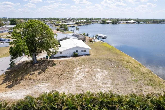 $172,900 | 3387 Pinetree Street, Port Charlotte, FL 33952