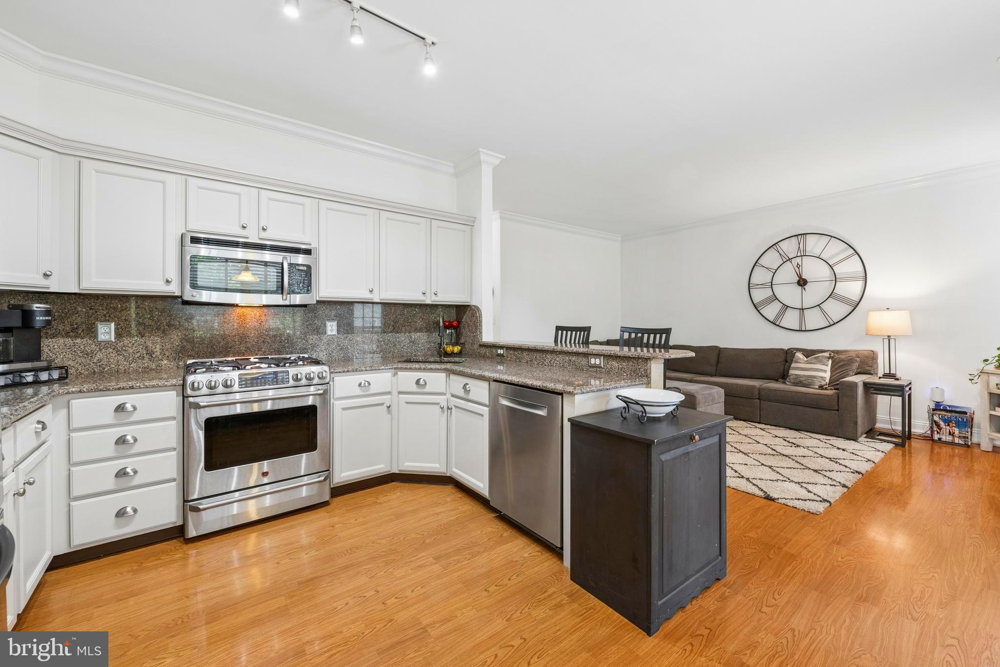 75 Manley Road Pennington, NJ 08534 - Photo 14 of 40