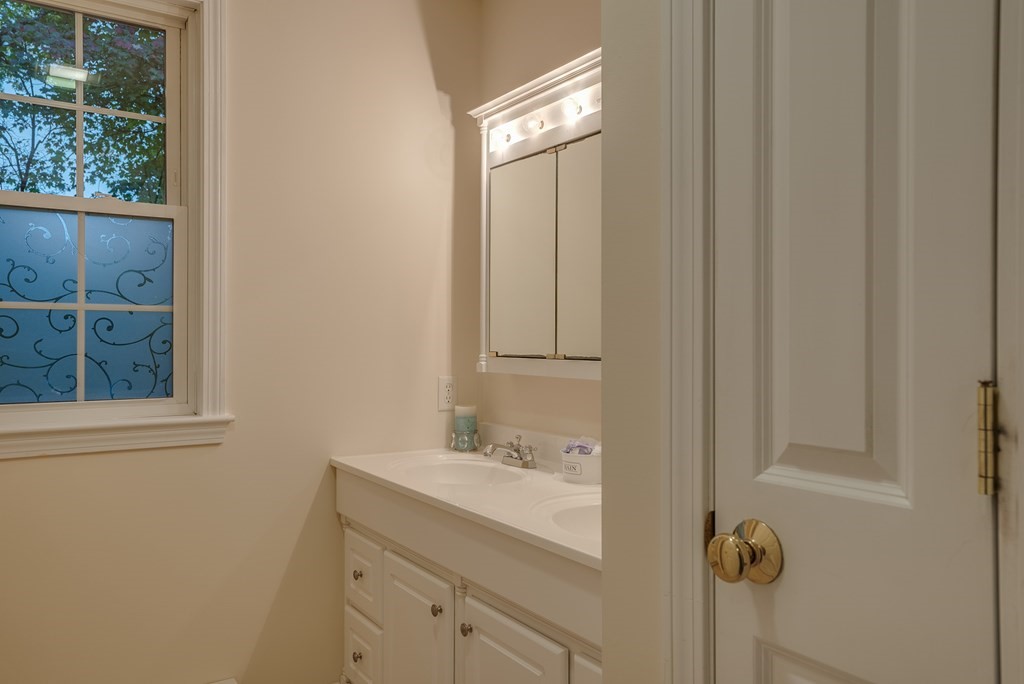 20 Rock O Dundee Road Andover, MA 01810 - Photo 26 of 34 Gallery Image 26