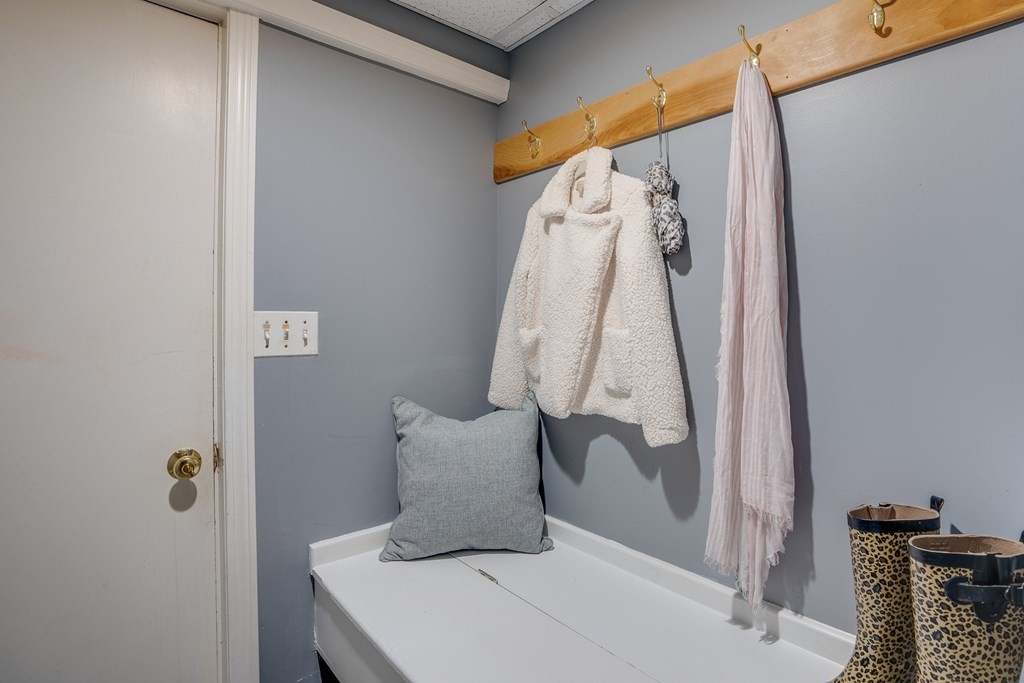 20 Rock O Dundee Road Andover, MA 01810 - Photo 31 of 34 Gallery Image 31