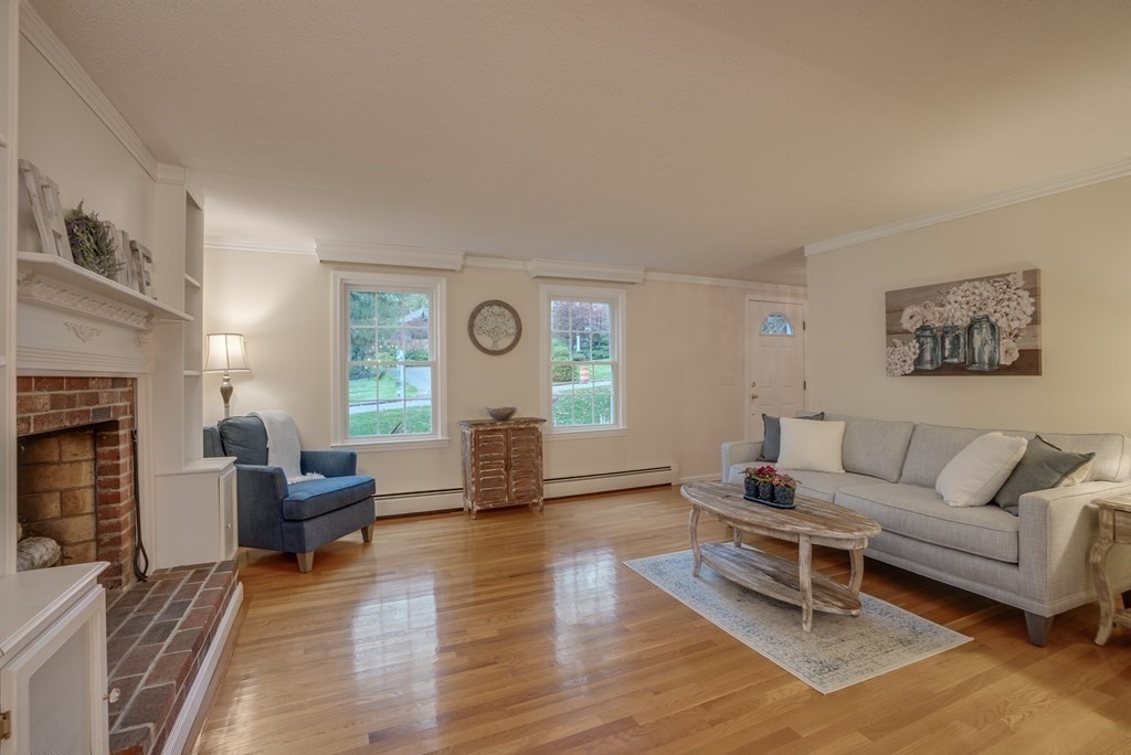 20 Rock O Dundee Road Andover, MA 01810 - Photo 8 of 34 Gallery Image 8
