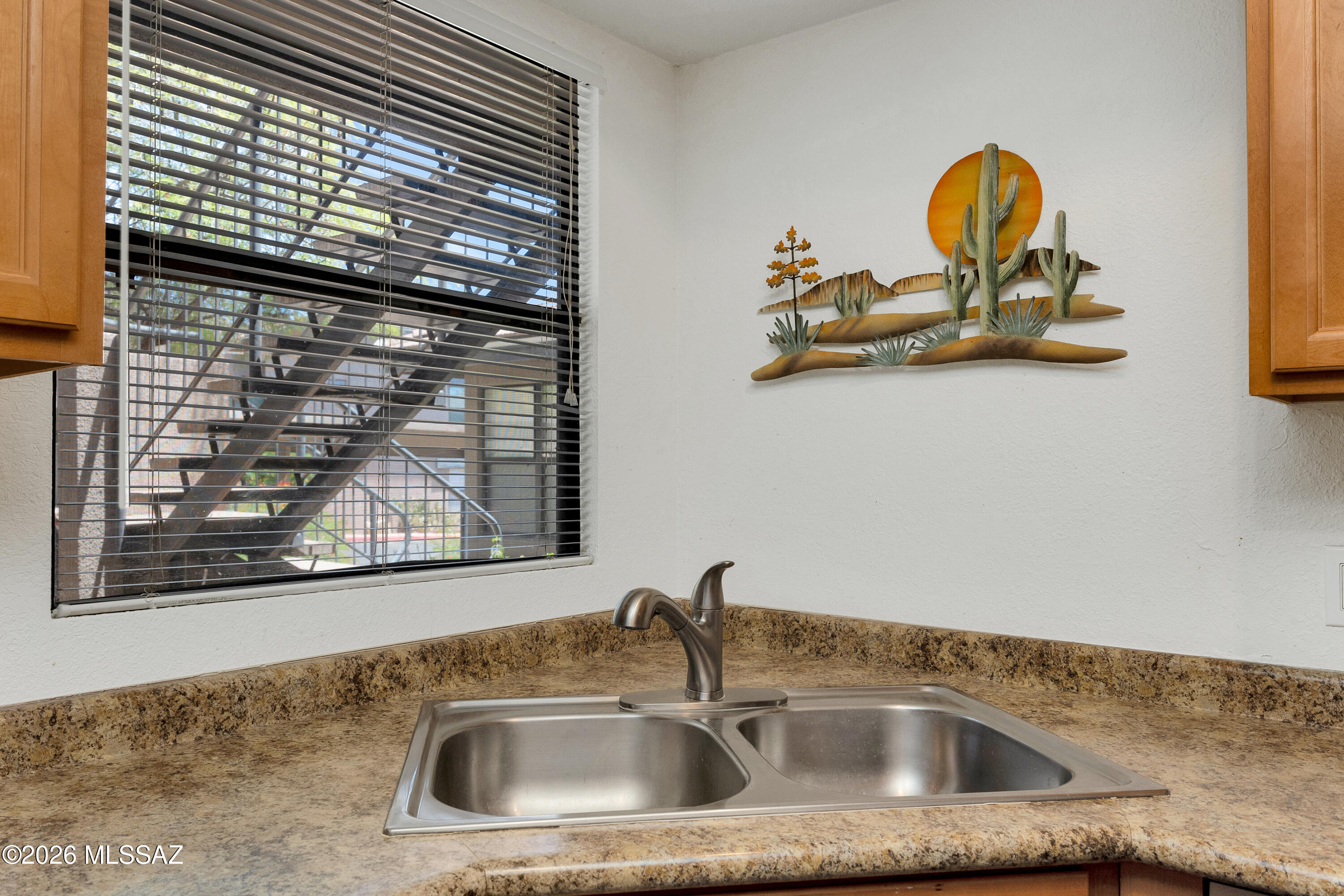 5855 North Kolb Road, Unit 2102 Tucson, AZ 85750 - Photo 11 of 34 Kitchen