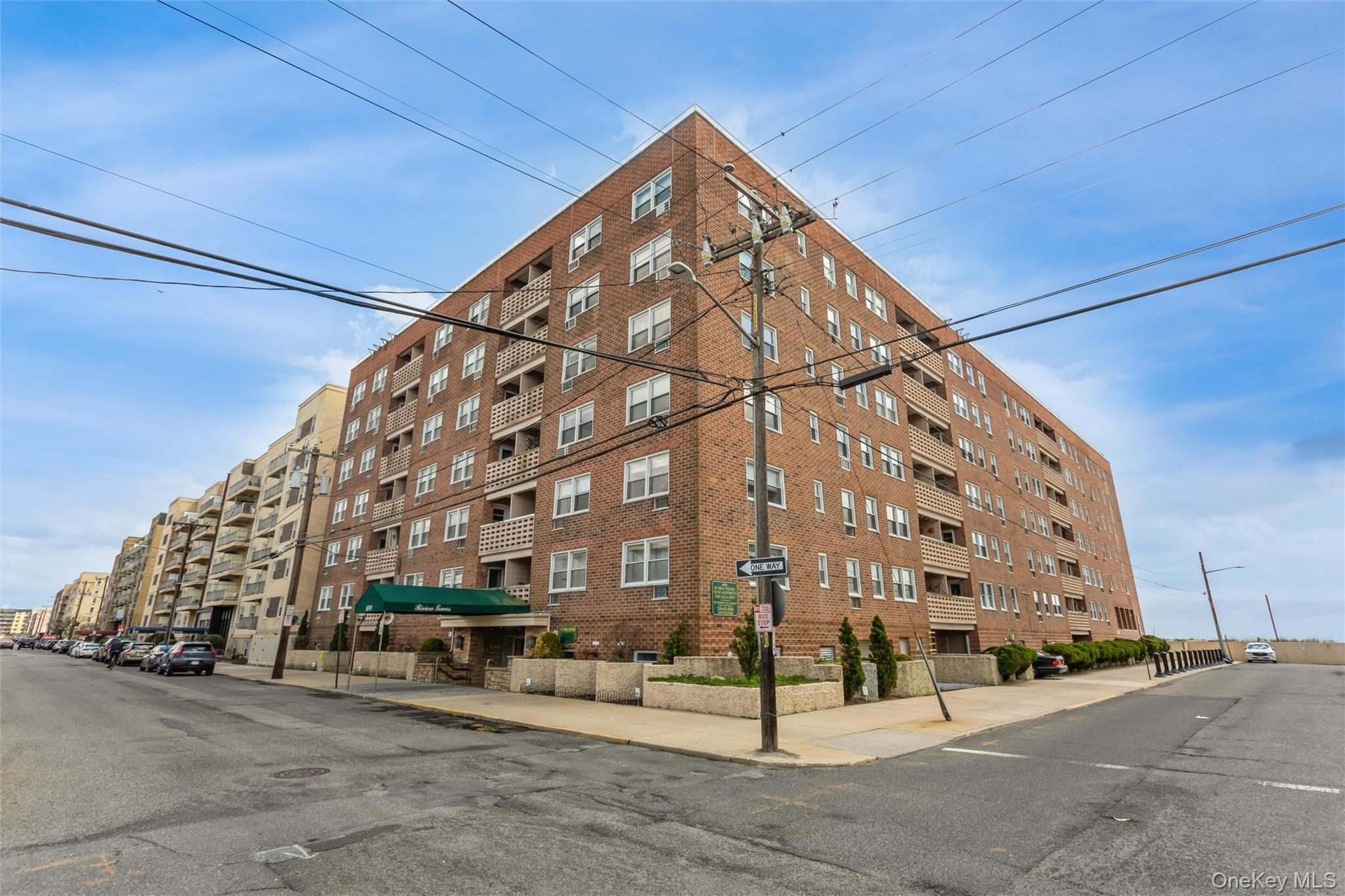 600 Shore Road, Unit 3S Long Beach, NY 11561 - Photo 1 of 1 Gallery Image 1