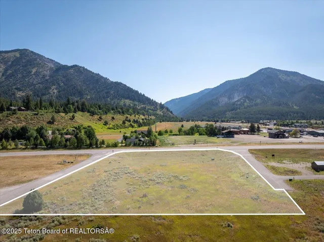 $1,500,000 | Lot 1 Old Alpine Road, Alpine, WY 83128