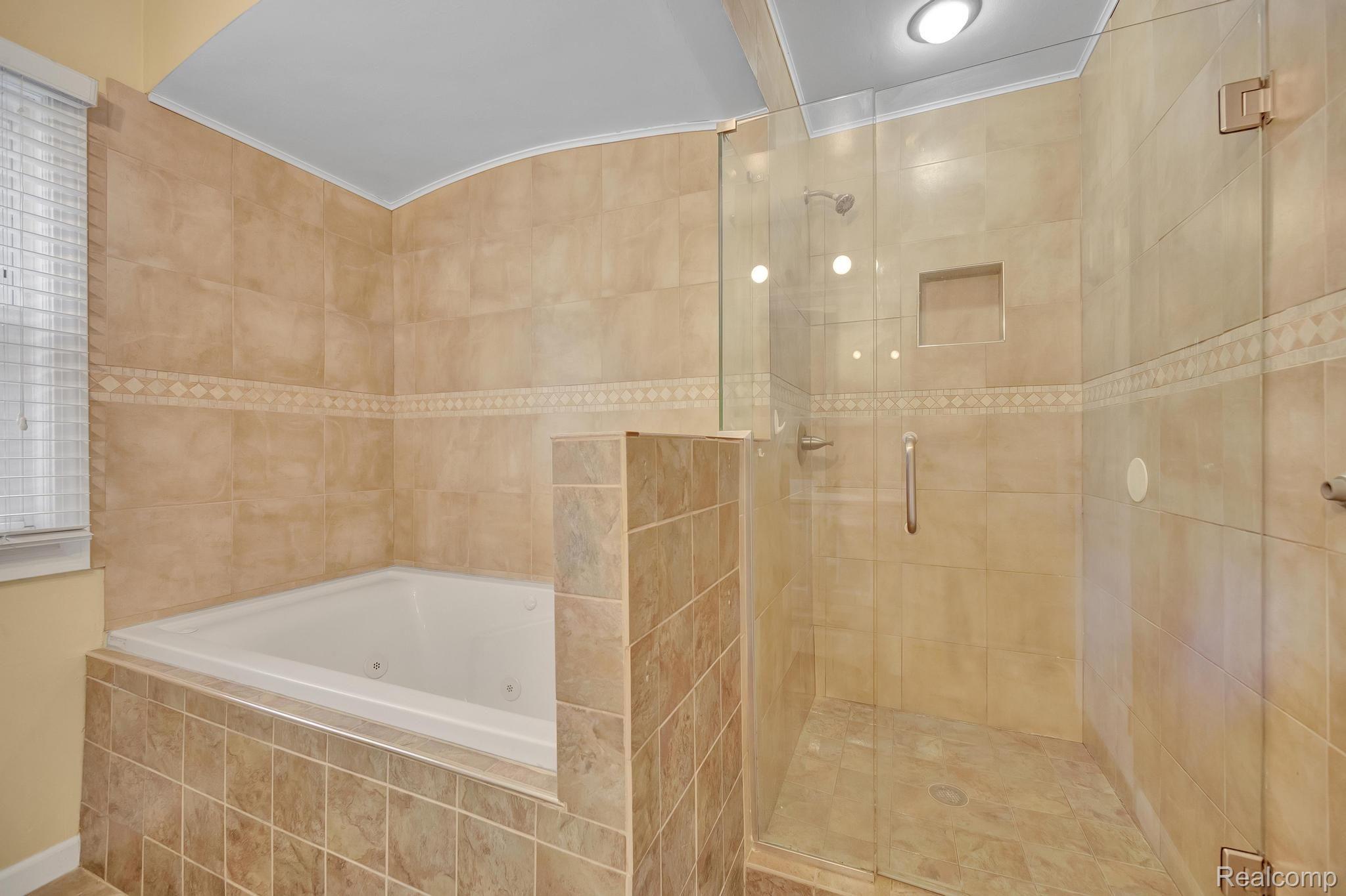 14718 Inkster Road Redford, MI 48239 - Photo 21 of 33 Gallery Image 21