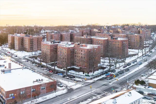 $275,000 | 204-15 Foothill Avenue, Unit B44 | Holliswood