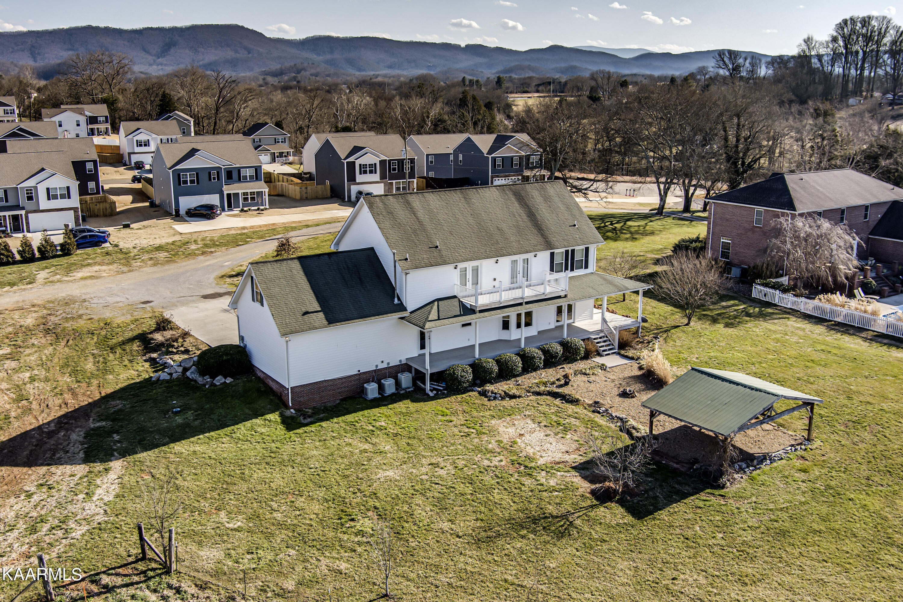 508 Helton Road Maryville, TN 37804 - Photo 5 of 6 55_HeltonRoad_508_BackRightBirdseye