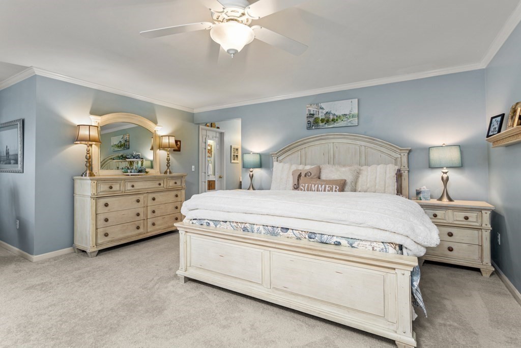 53 Hancock Road Franklin, MA 02038 - Photo 5 of 42 Gallery Image 5