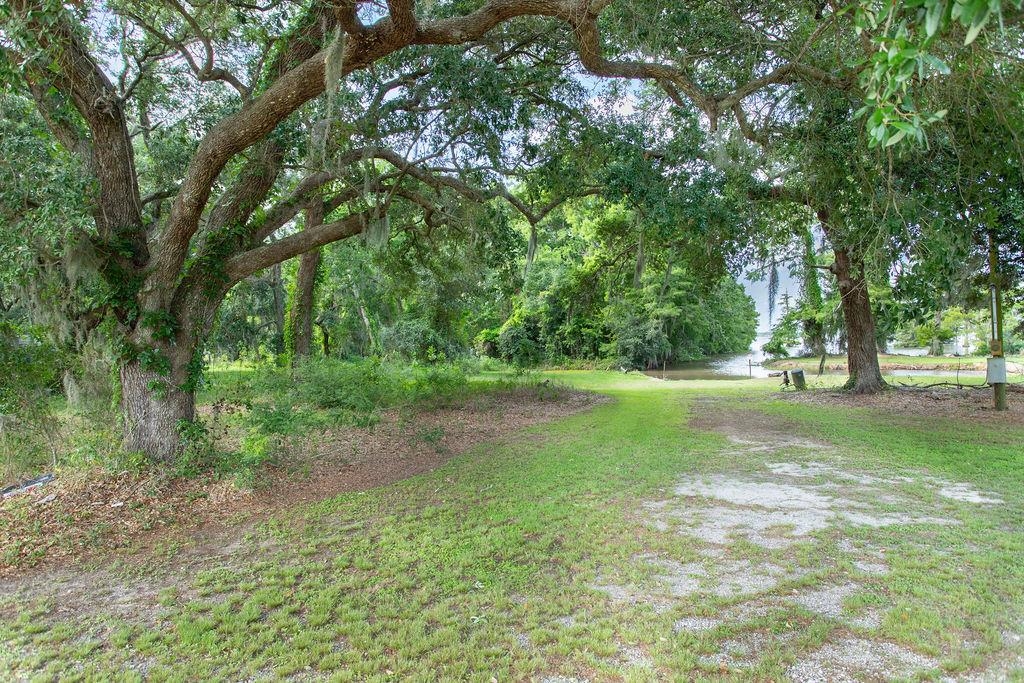 45532 Lakeside Road Gueydan, LA 70542 - Photo 4 of 18