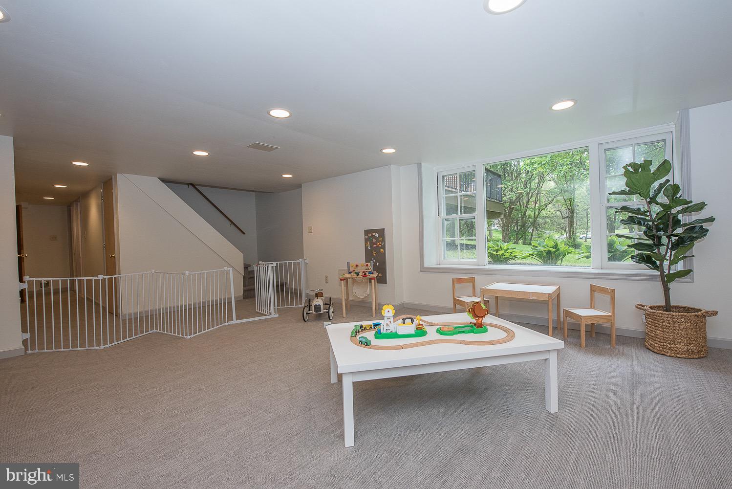 717 Hamilton Road Bryn Mawr, PA 19010 - Photo 34 of 51