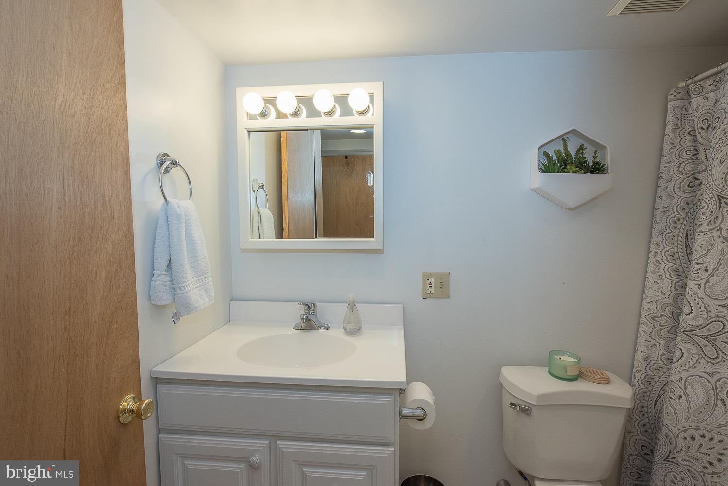 717 Hamilton Road Bryn Mawr, PA 19010 - Photo 40 of 51