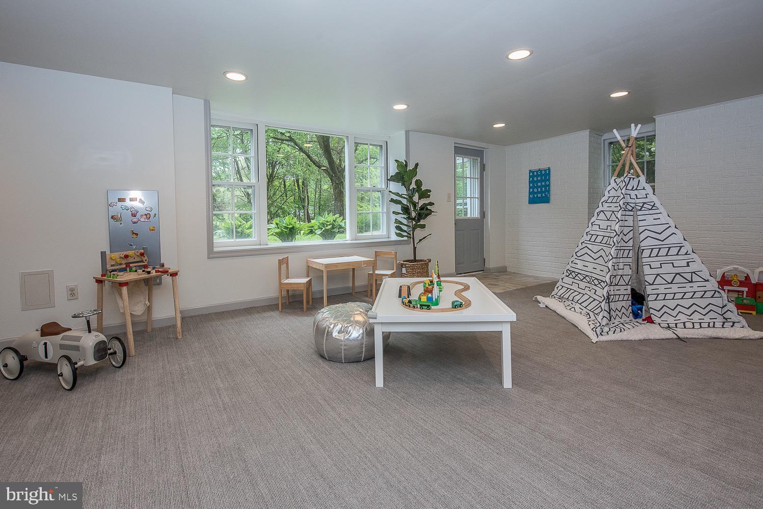 717 Hamilton Road Bryn Mawr, PA 19010 - Photo 42 of 51