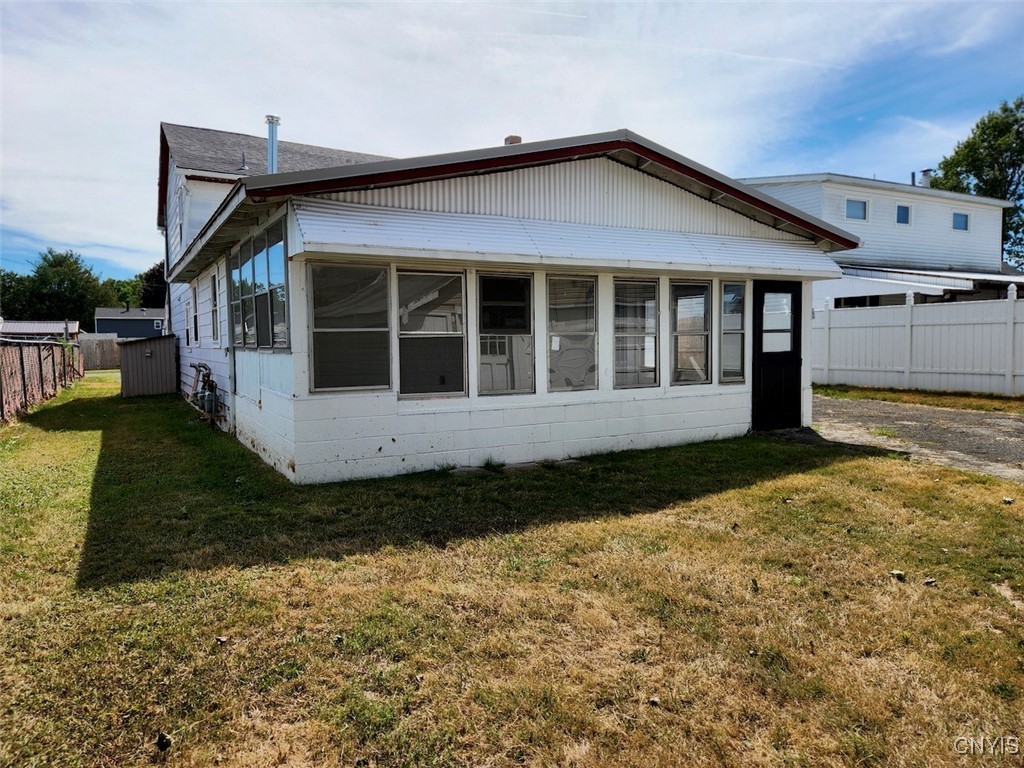 115 Park Avenue Rome, NY 13440 - Photo 7 of 26