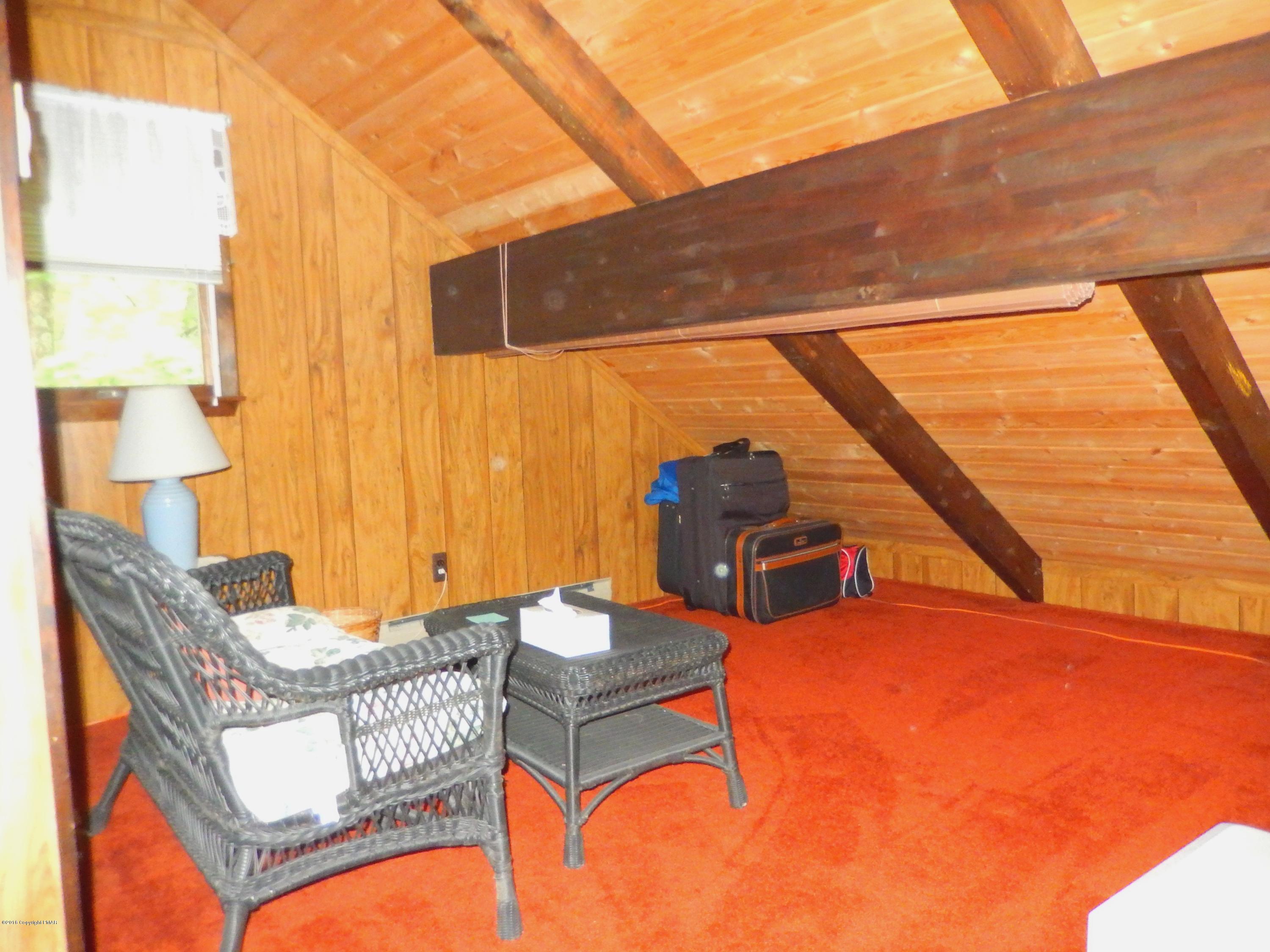 148 Salisbury Road Bushkill, PA 18324 - Photo 21 of 56 DSCN2476