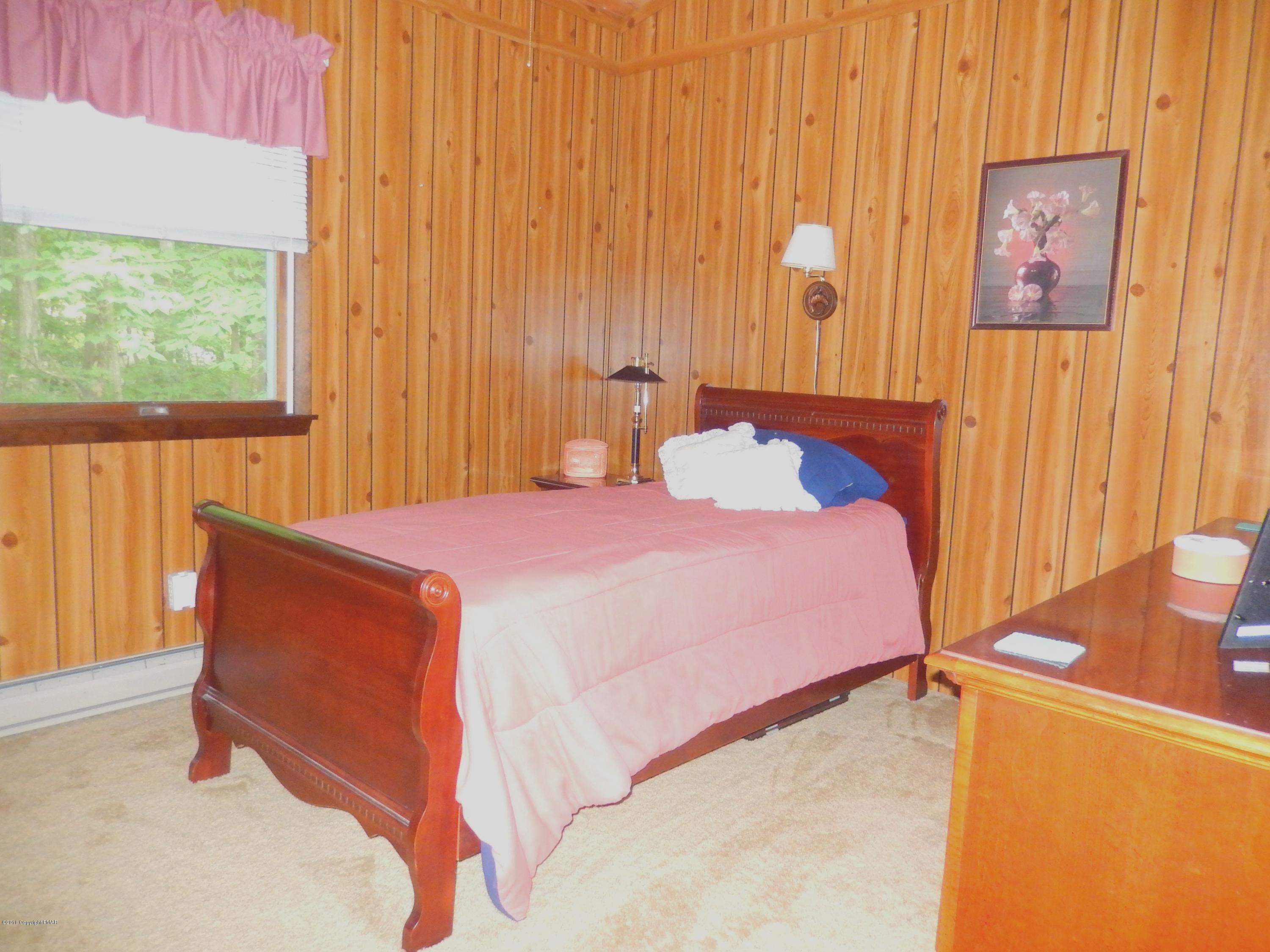 148 Salisbury Road Bushkill, PA 18324 - Photo 23 of 56 DSCN2480