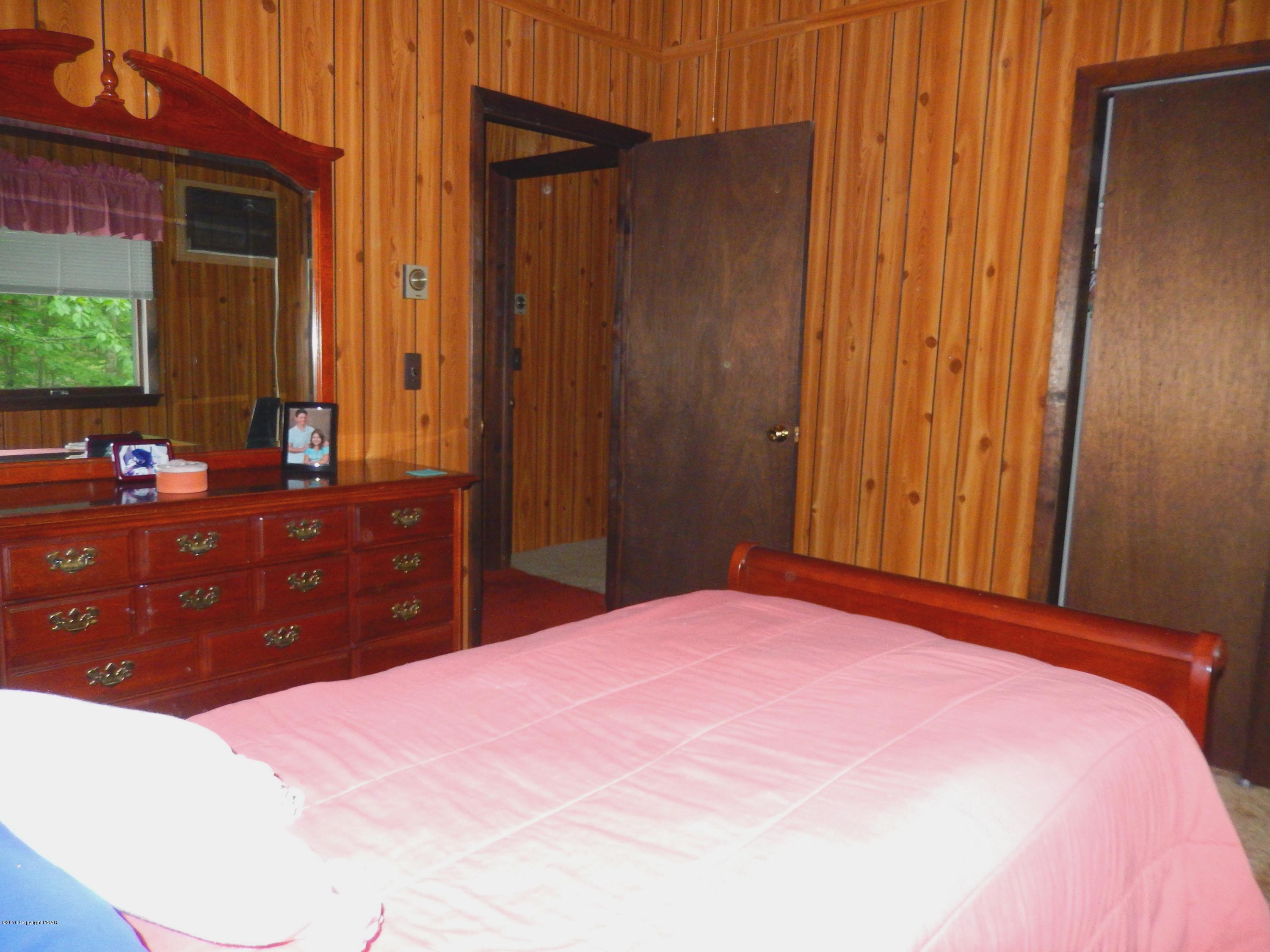 148 Salisbury Road Bushkill, PA 18324 - Photo 25 of 56 DSCN2483