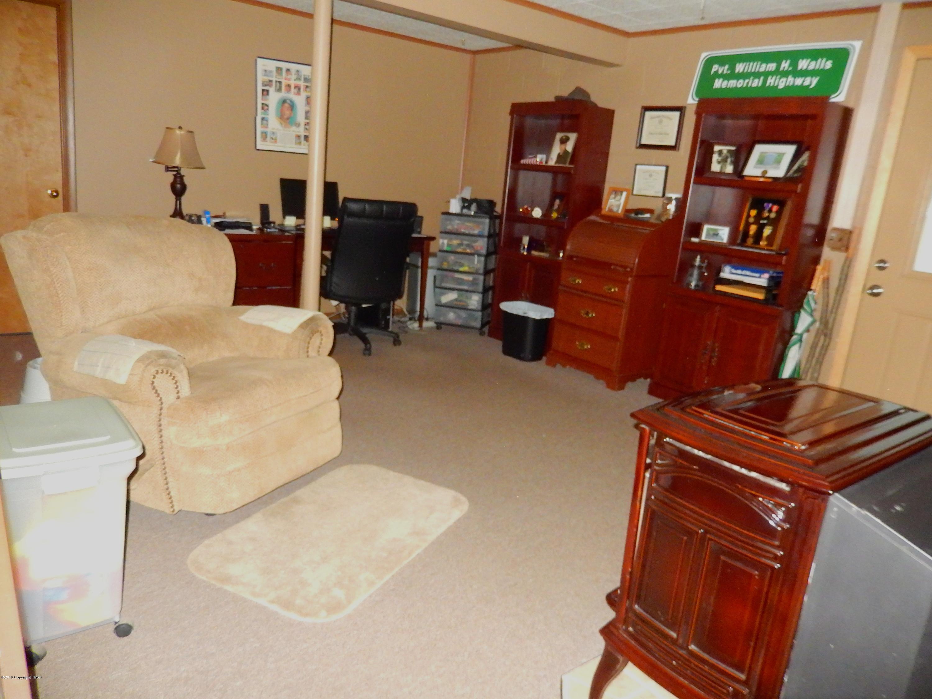 148 Salisbury Road Bushkill, PA 18324 - Photo 34 of 56 DSCN2526