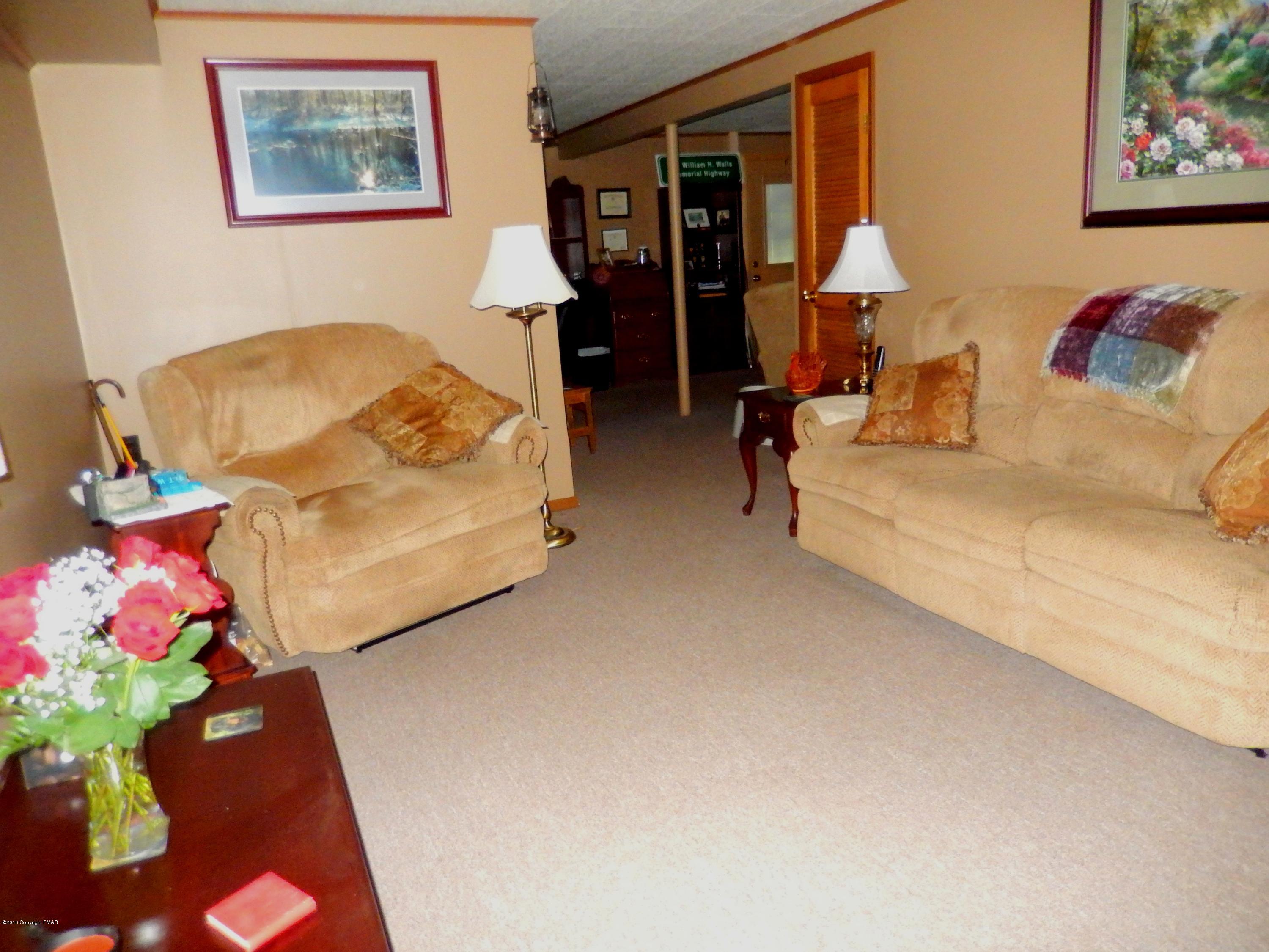 148 Salisbury Road Bushkill, PA 18324 - Photo 41 of 56 DSCN2537