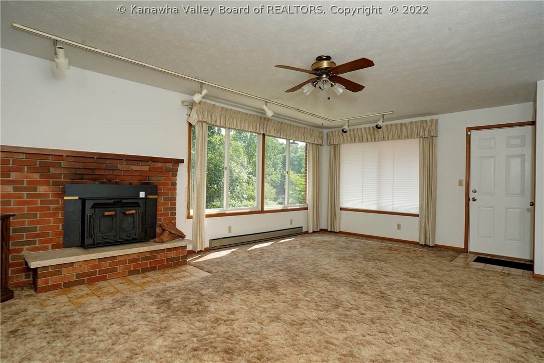 166 Morris Street Elkview, WV 25071 - Photo 8 of 24 Gallery Image 8