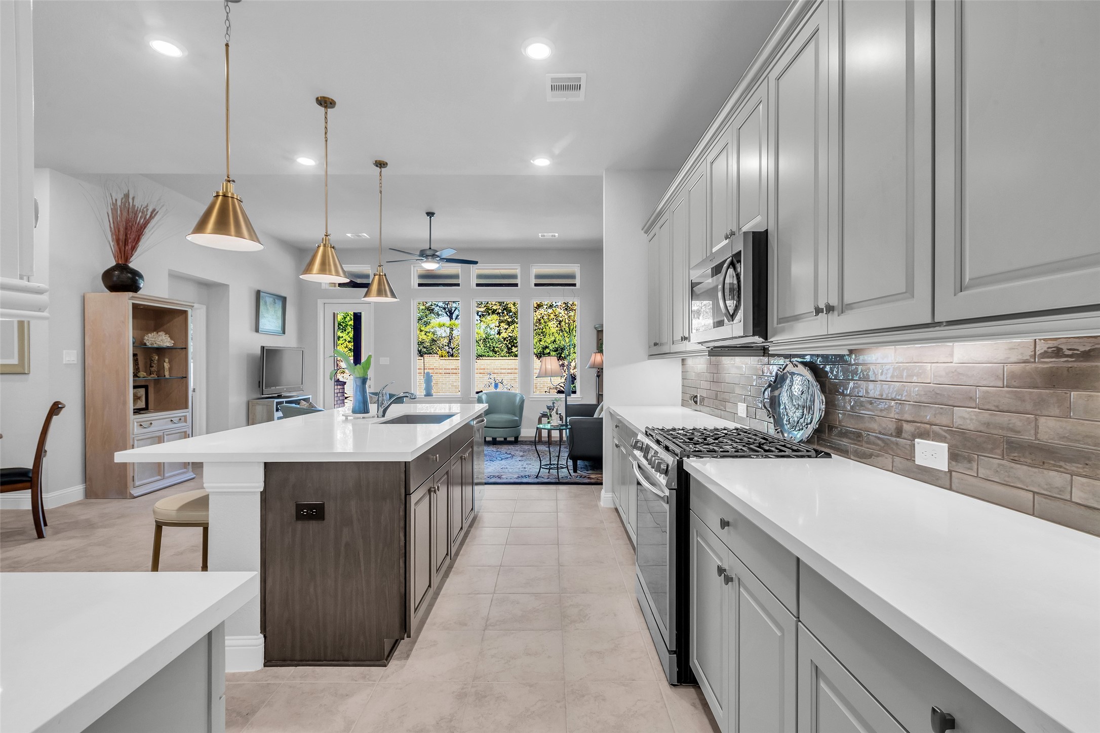 15322 Spanish Ranchos Way Cypress, TX 77433 - Photo 7 of 32