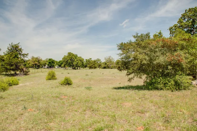 $440,000 | 499 County Road 331, Milano, TX 76556