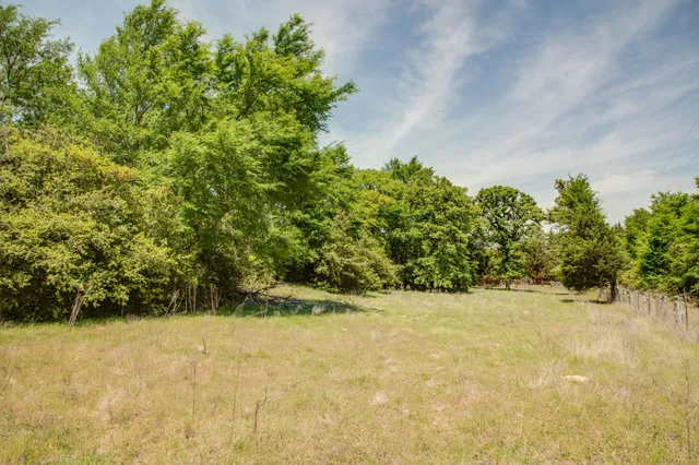 $440,000 | 499 County Road 331, Milano, TX 76556