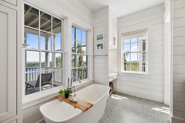 $1,835,000 | 1650 Beachtown Drive, Galveston, TX 77550