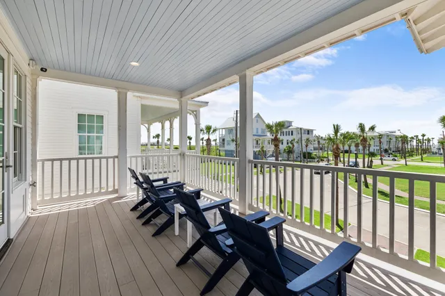 $1,835,000 | 1650 Beachtown Drive, Galveston, TX 77550