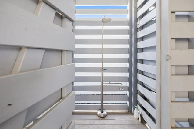 $1,835,000 | 1650 Beachtown Drive, Galveston, TX 77550