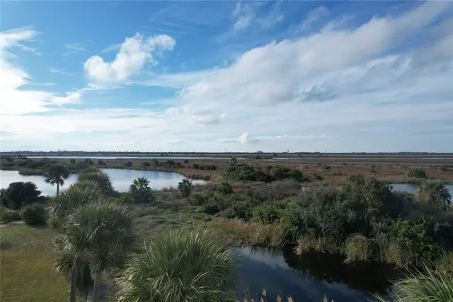 $1,835,000 | 1650 Beachtown Drive, Galveston, TX 77550