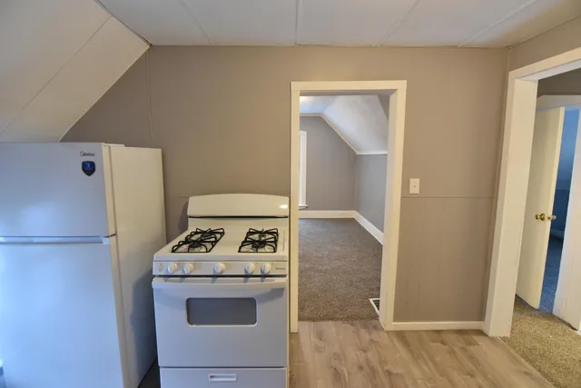 $239,900 | 1222 Eastern Avenue Southeast, Grand Rapids, MI 49507